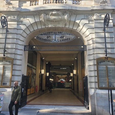 Bel Appartement Champs Elysees Avec 2 Chambres Париж Екстериор снимка