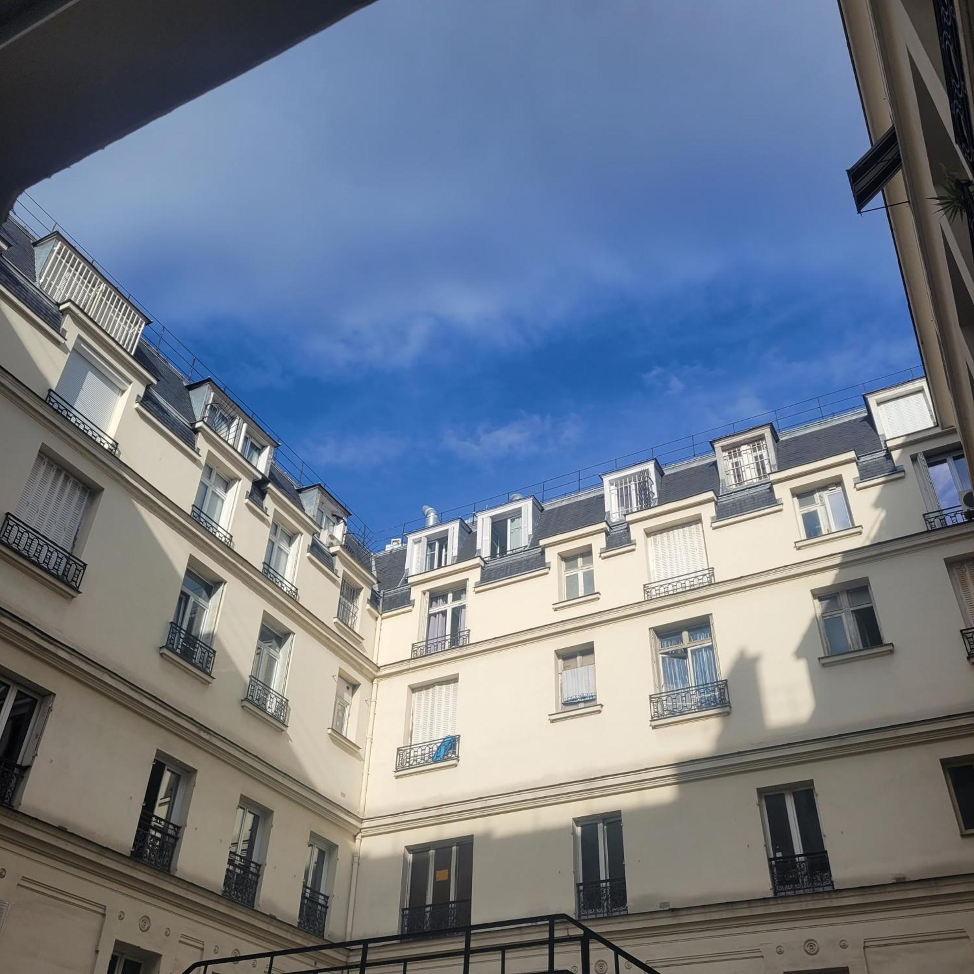 Bel Appartement Champs Elysees Avec 2 Chambres Париж Екстериор снимка